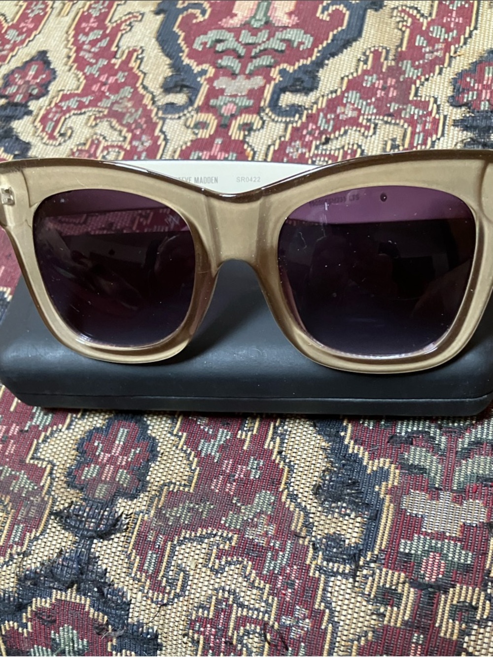 Steve Madden Beige Frame Sunglasses with Purple Lenses